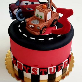 Dětský dort s autíčky